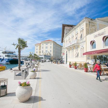 Val Di Bora 2 Appartement Poreč Buitenkant foto