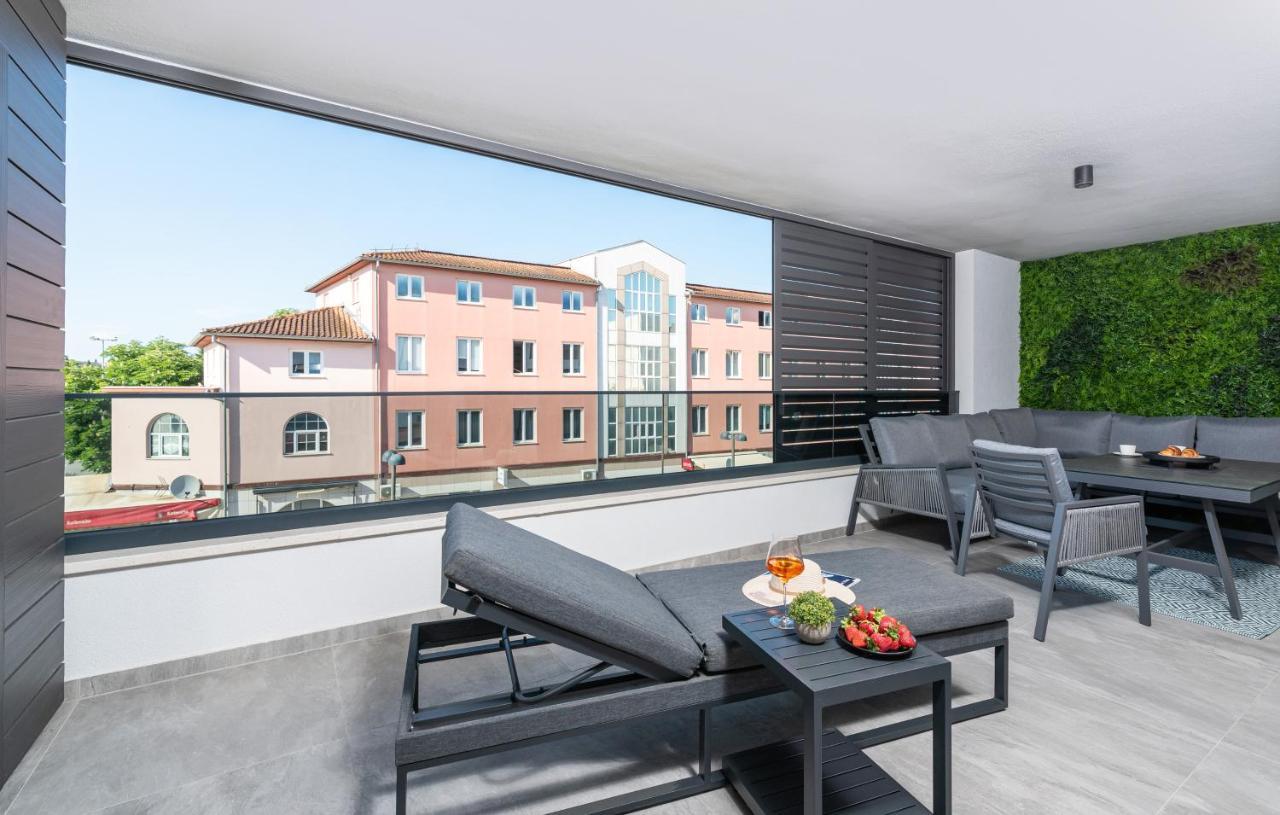 Val Di Bora 2 Appartement Poreč Buitenkant foto